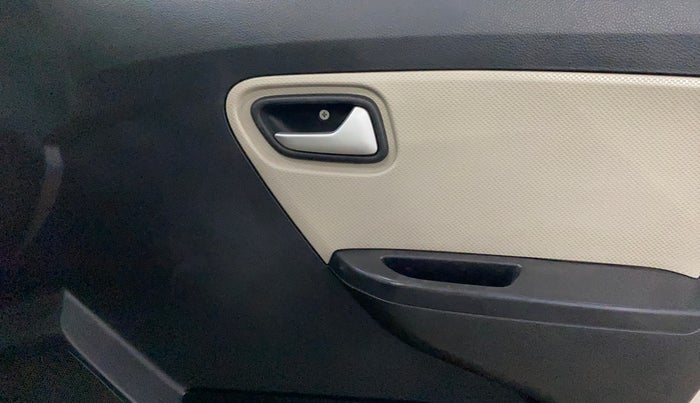 2020 Maruti Alto LXI, Petrol, Manual, 84,964 km, Driver Side Door Panels Control