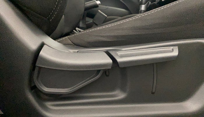 2020 Hyundai VENUE SX PLUS 1.0 TURBO DCT, Petrol, Automatic, 55,043 km, Driver Side Adjustment Panel