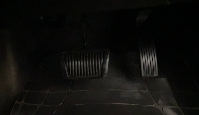 2020 Hyundai VENUE SX PLUS 1.0 TURBO DCT, Petrol, Automatic, 55,043 km, Pedals