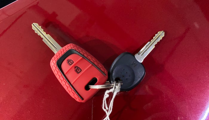 2020 Hyundai NEW SANTRO SPORTZ MT, Petrol, Manual, 13,277 km, Key Close Up