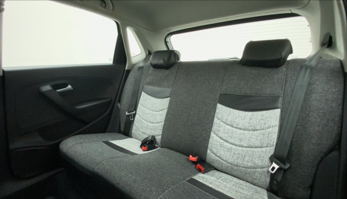 2019 Volkswagen Polo COMFORTLINE 1.0 PETROL, Petrol, Manual, 32,955 km, Right Side Rear Door Cabin