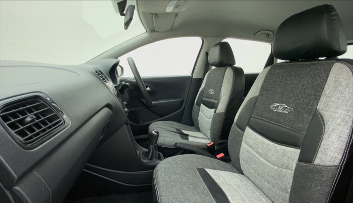 2019 Volkswagen Polo COMFORTLINE 1.0 PETROL, Petrol, Manual, 32,955 km, Right Side Front Door Cabin