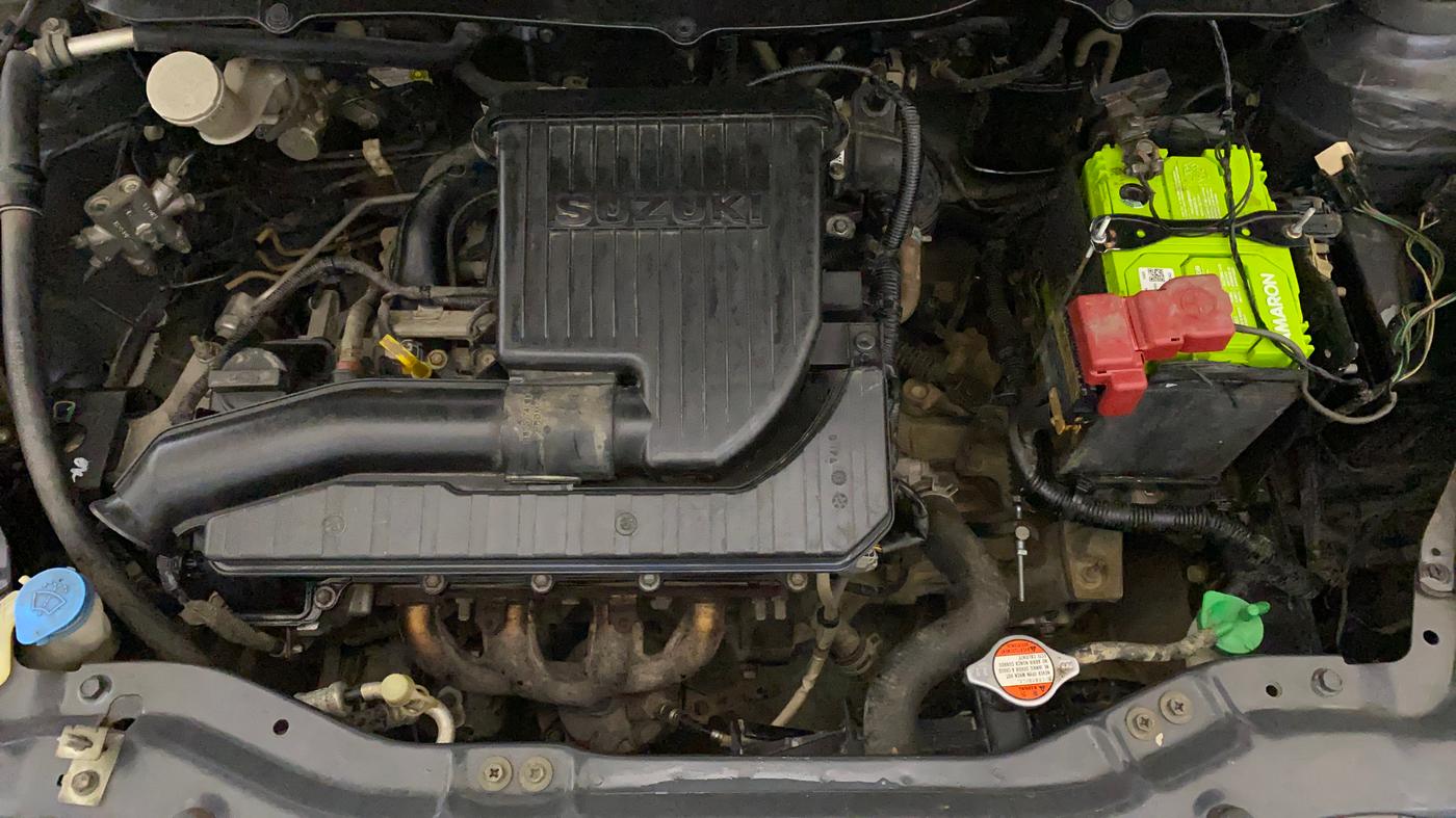 2017 Maruti Swift LXI (O), Petrol, Manual, 78,285 km, Engine View