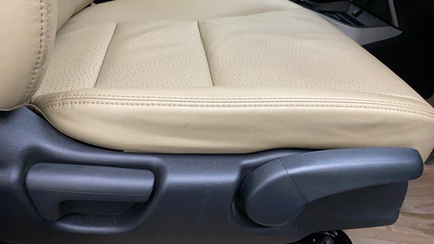 2017 Honda City 1.5L I-VTEC VX CVT, Petrol, Automatic, 70,137 km, Driver Side Adjustment Panel
