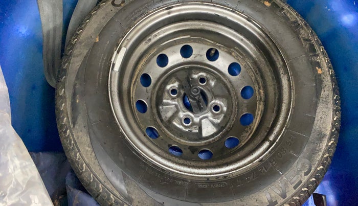 2015 Hyundai Eon ERA +, Petrol, Manual, 33,268 km, Spare Tyre