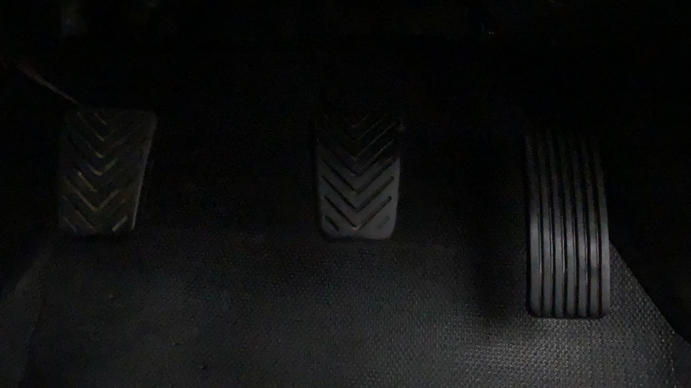 2017 Hyundai Eon ERA PLUS, Petrol, Manual, Pedals