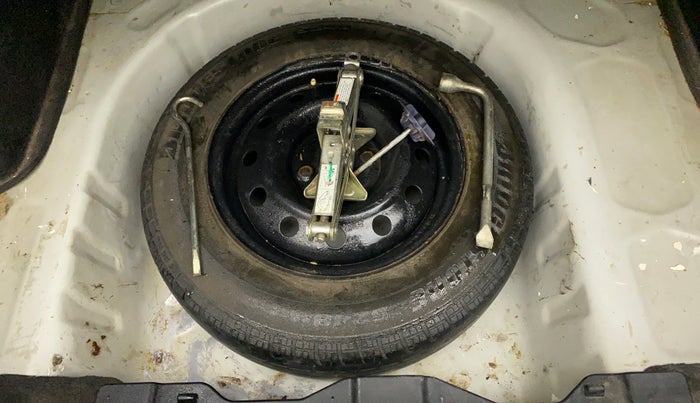 2019 Maruti Dzire LDI, Diesel, Manual, 40,432 km, Spare Tyre