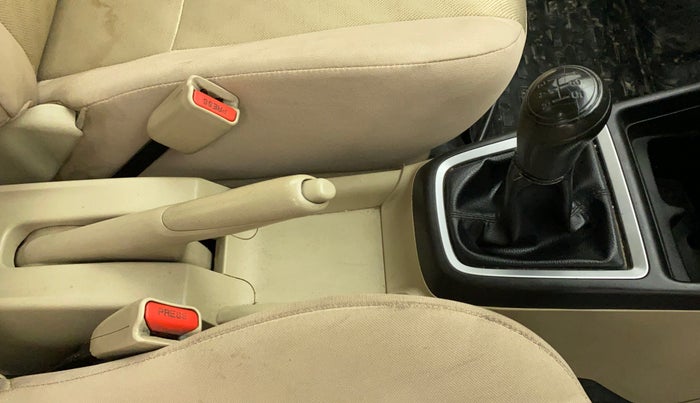 2019 Maruti Dzire LDI, Diesel, Manual, 40,432 km, Gear Lever