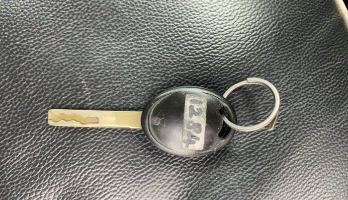 2019 Tata Tiago XM PETROL, Petrol, Manual, 83,231 km, Key Close Up