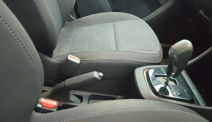 2022 Tata PUNCH CREATIVE  AMT, Petrol, Automatic, 37,768 km, Gear Lever