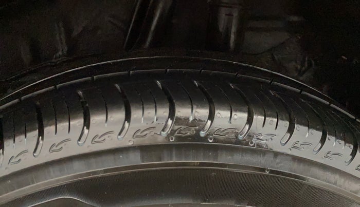 2018 Honda Amaze 1.2L I-VTEC VX, Petrol, Manual, 6,935 km, Left Rear Tyre Tread