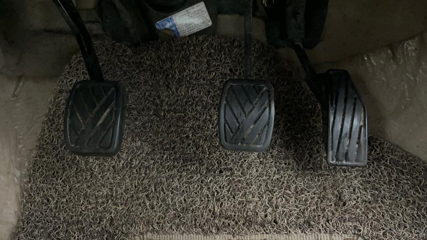 2019 Maruti Dzire VXI, Petrol, Manual, 51,976 km, Pedals