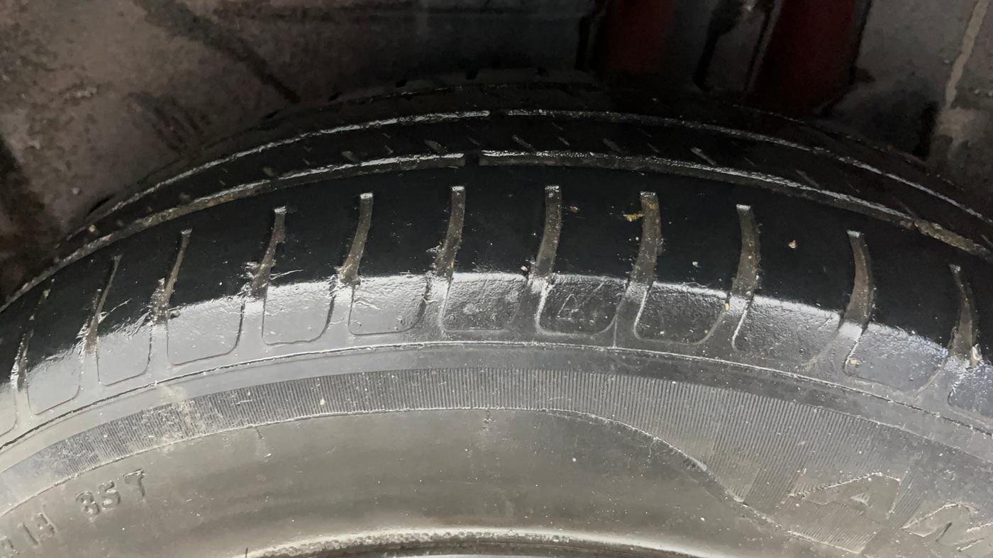 2019 Maruti Dzire VXI, Petrol, Manual, 51,976 km, Left Rear Tyre Tread