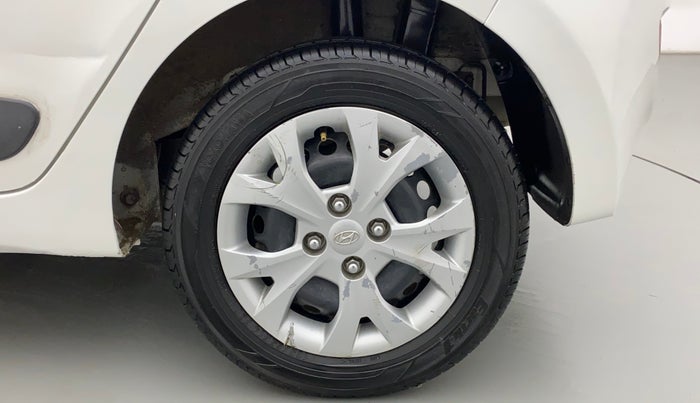 2015 Hyundai Grand i10 SPORTZ 1.2 KAPPA VTVT, Petrol, Manual, 60,079 km, Left Rear Wheel