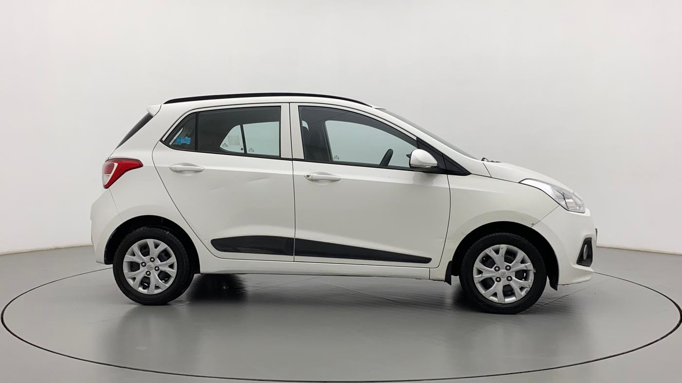 2015 Hyundai Grand i10 SPORTZ 1.2 KAPPA VTVT, Petrol, Manual, 60,079 km, Right Side View