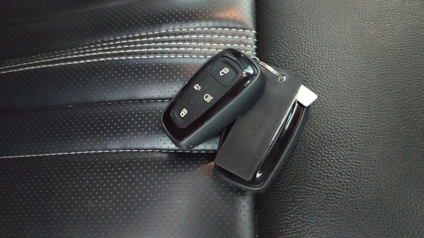 2021 Tata ALTROZ XT PETROL, Petrol, Manual, 24,040 km, Key Close Up