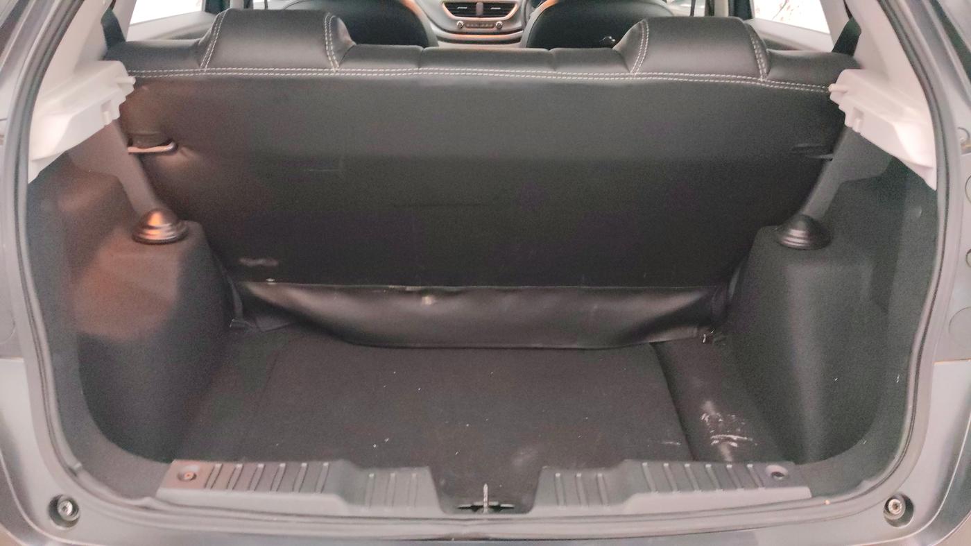 2021 Tata ALTROZ XT PETROL, Petrol, Manual, 24,040 km, Boot Inside