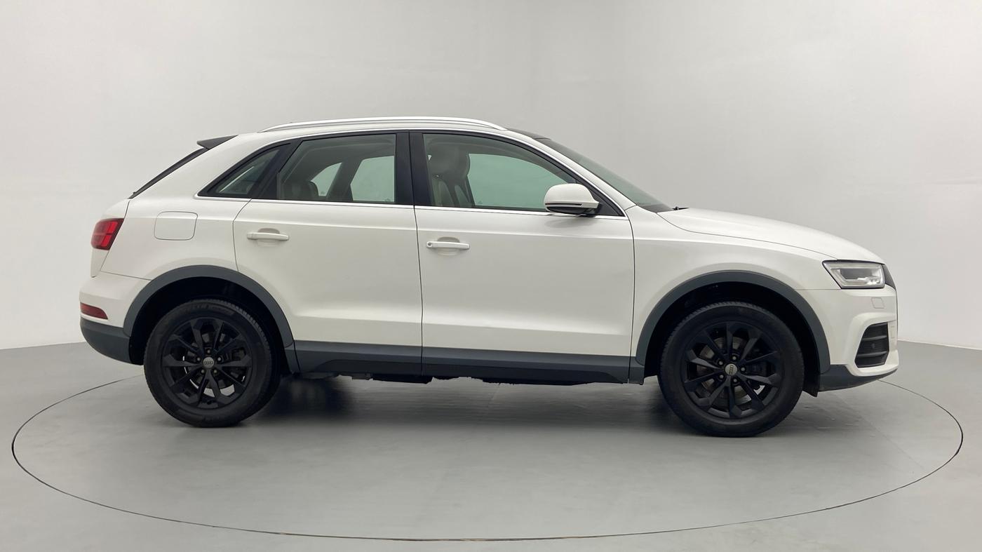 2015 Audi Q3 35 TDI Quattro, Diesel, Automatic, 75,478 km, Right Side View