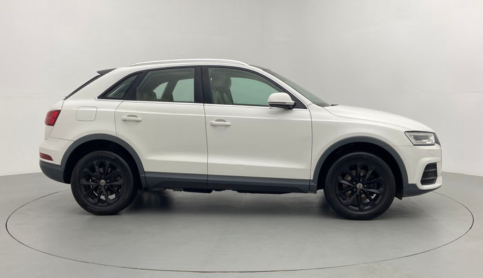 2015 Audi Q3 35 TDI Quattro, Diesel, Automatic, 75,478 km, Right Side View