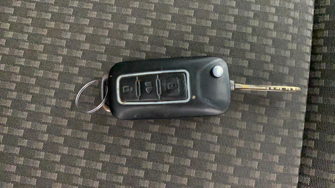 2019 Tata Safari Storme 2.2 VX 4X2, Diesel, Manual, 1,29,061 km, Key Close Up