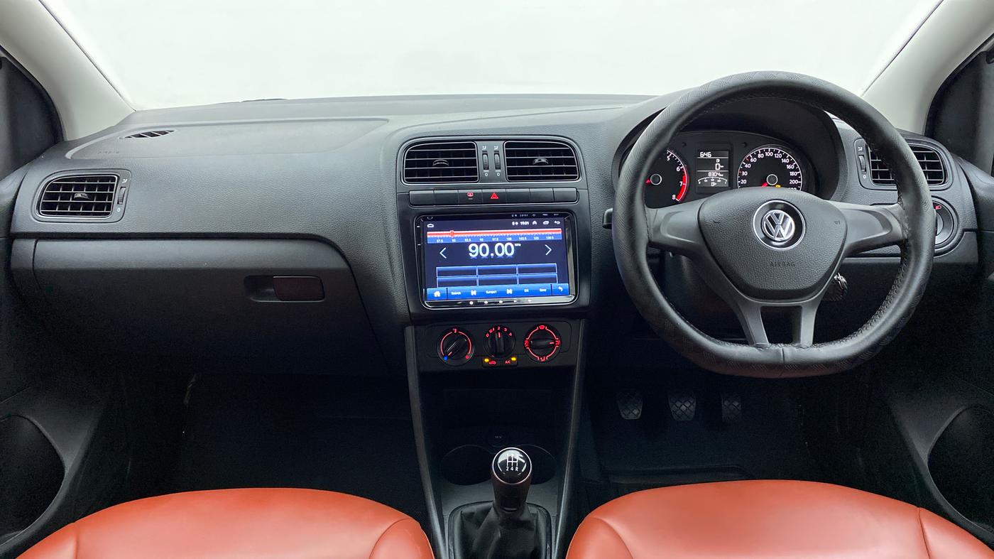 2020 Volkswagen Polo COMFORTLINE PLUS 1.0, Petrol, Manual, 8,373 km, Dashboard