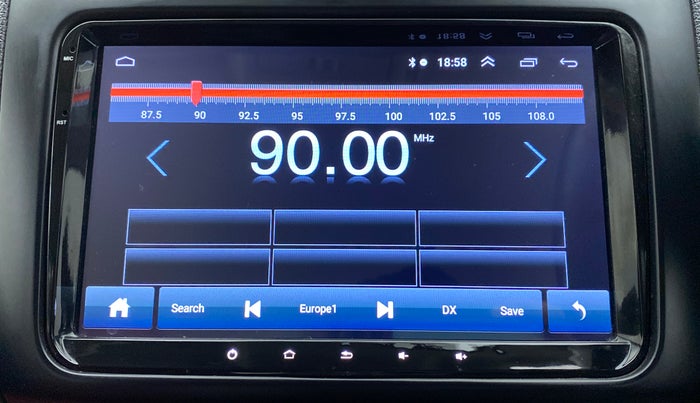 2020 Volkswagen Polo COMFORTLINE PLUS 1.0, Petrol, Manual, 8,373 km, Infotainment System
