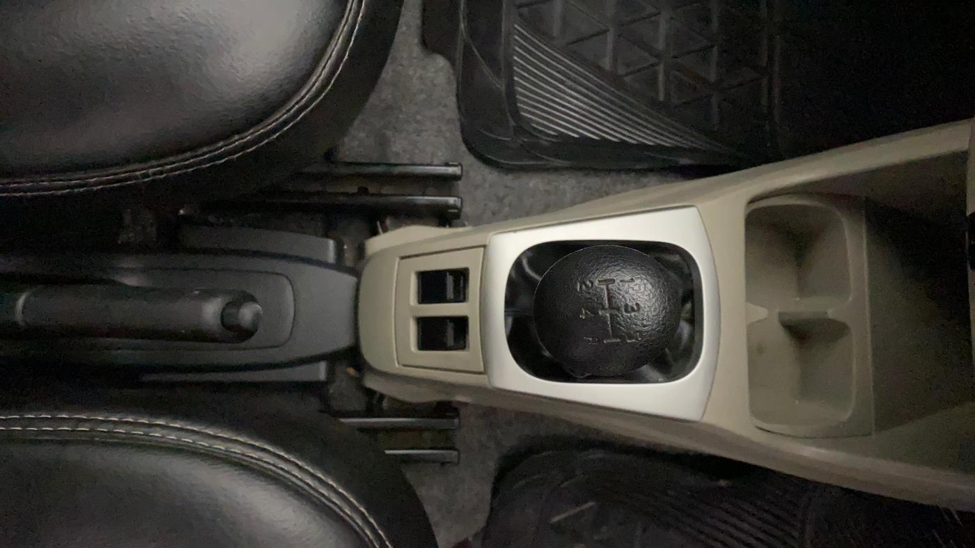 2017 Maruti Alto K10 VXI, Petrol, Manual, 1,01,596 km, Gear Lever