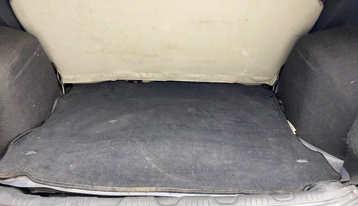 2013 Ford Ecosport AMBIENTE 1.5L DIESEL, Diesel, Manual, 1,39,659 km, Boot Inside