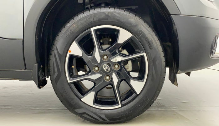 2022 Tata PUNCH CREATIVE  1.2 RTN DUAL TONE, Petrol, Manual, 1,099 km, Right Front Wheel