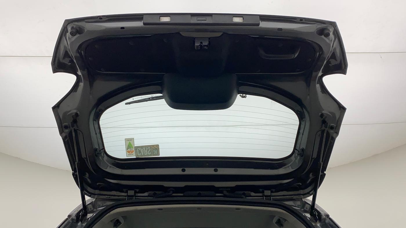 2022 Tata PUNCH CREATIVE  1.2 RTN DUAL TONE, Petrol, Manual, 1,099 km, Boot Door Open