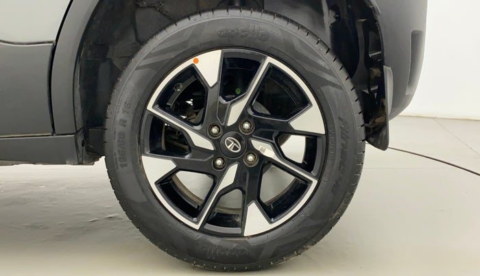 2022 Tata PUNCH CREATIVE  1.2 RTN DUAL TONE, Petrol, Manual, 1,099 km, Left Rear Wheel