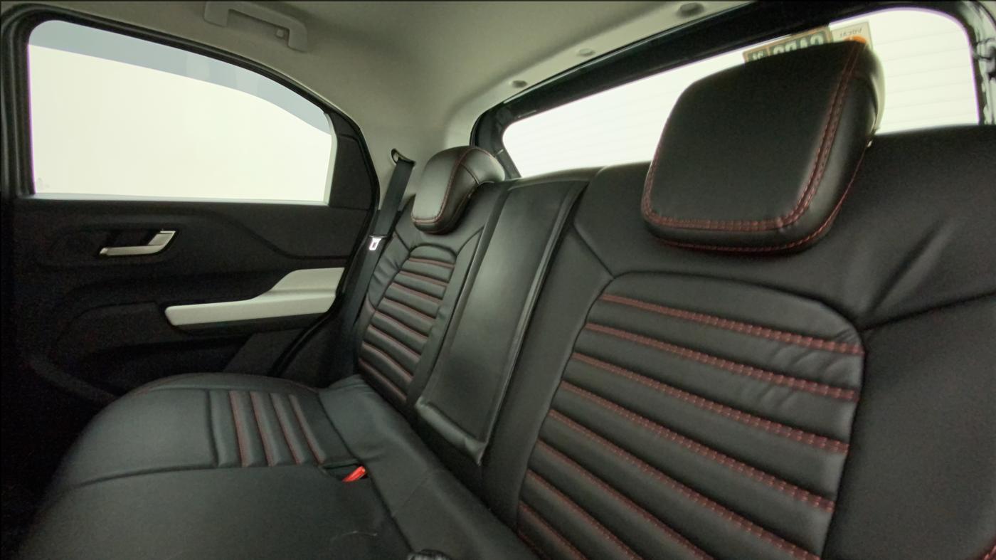 2022 Tata PUNCH CREATIVE  1.2 RTN DUAL TONE, Petrol, Manual, 1,099 km, Right Side Rear Door Cabin