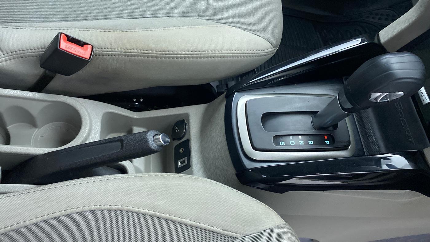 2017 Ford Ecosport 1.5 TITANIUM PLUS TI VCT AT, Petrol, Automatic, 37,753 km, Gear Lever