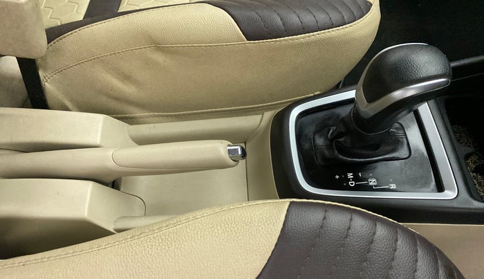 2019 Maruti Dzire ZXI AMT, Petrol, Automatic, 35,812 km, Gear Lever