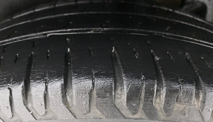 2019 Maruti Dzire ZXI AMT, Petrol, Automatic, 35,812 km, Left Rear Tyre Tread