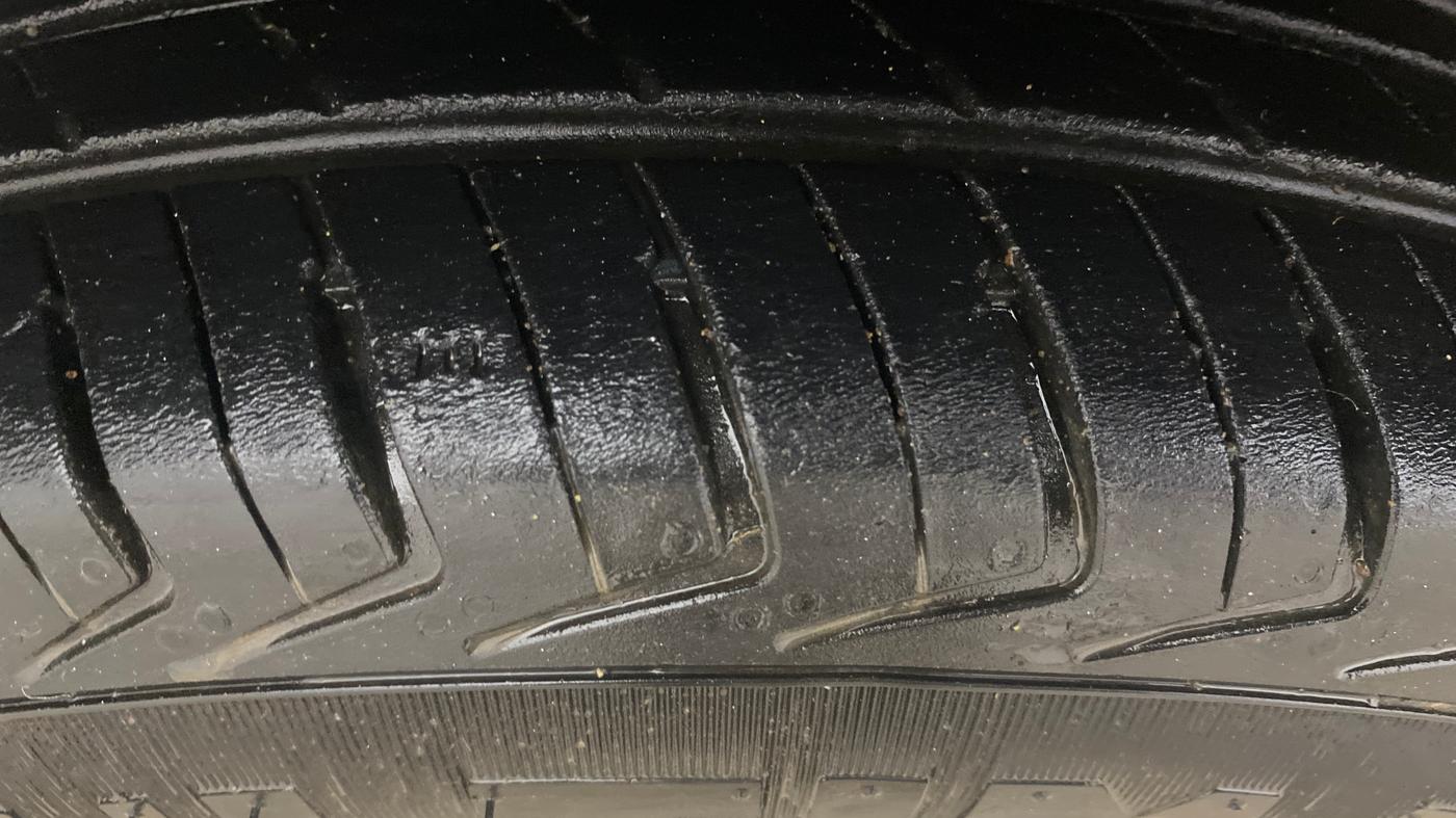 2019 Renault Kwid RXT 0.8 (O), Petrol, Manual, 78,134 km, Right Rear Tyre Tread