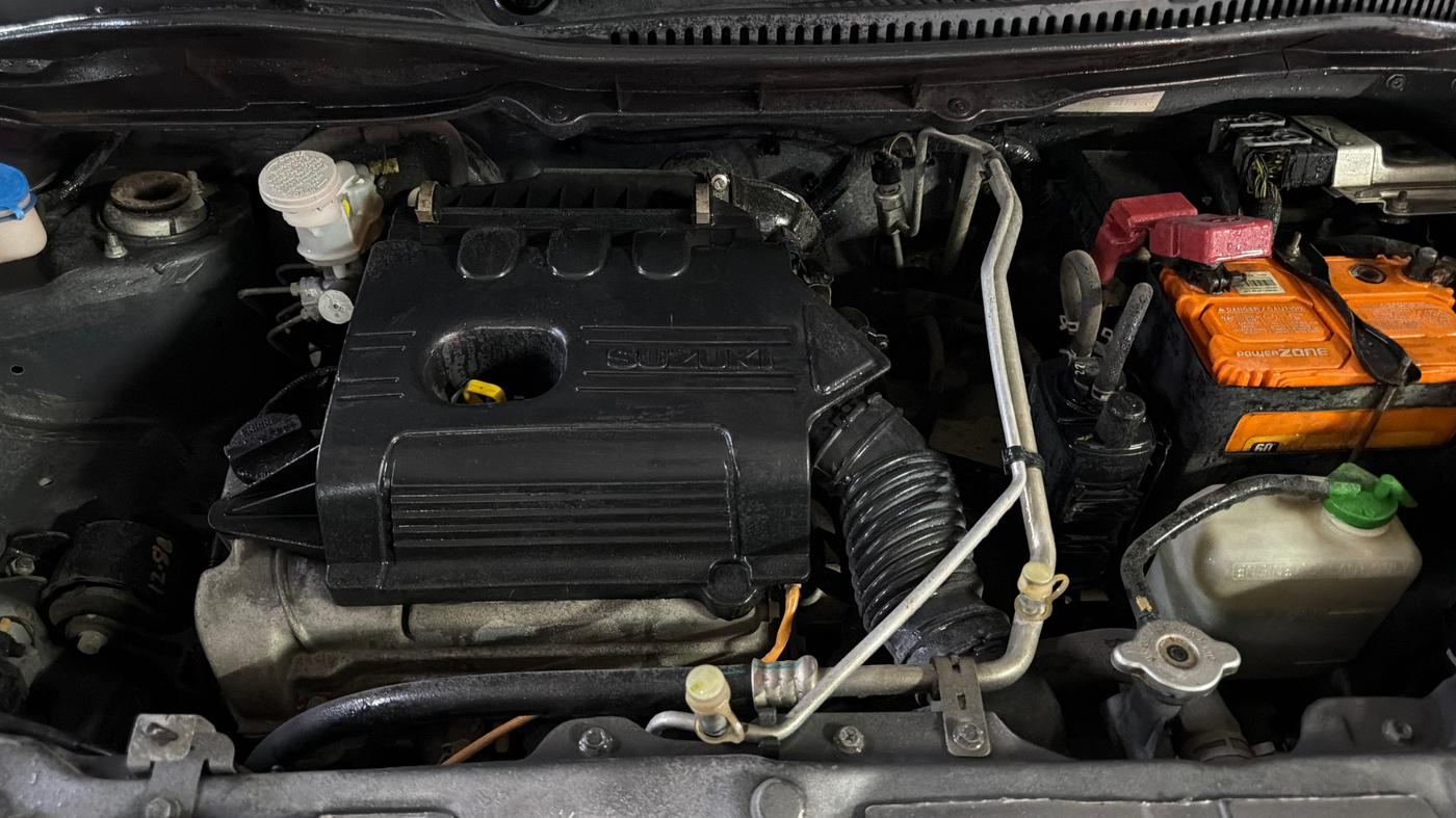 2018 Maruti Wagon R 1.0 VXI AMT, Petrol, Automatic, 34,240 km, Engine View