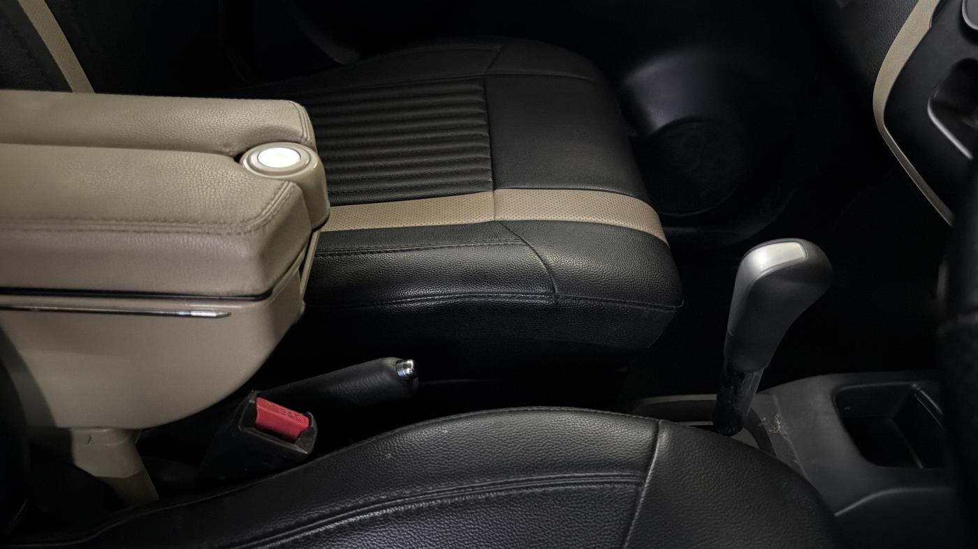 2018 Maruti Wagon R 1.0 VXI AMT, Petrol, Automatic, 34,240 km, Gear Lever