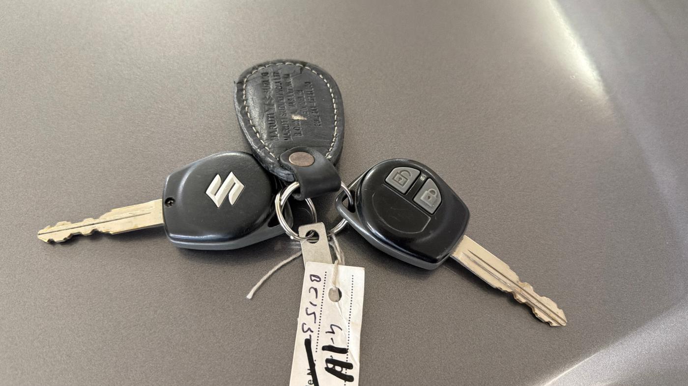 2018 Maruti Wagon R 1.0 VXI AMT, Petrol, Automatic, 34,240 km, Key Close Up