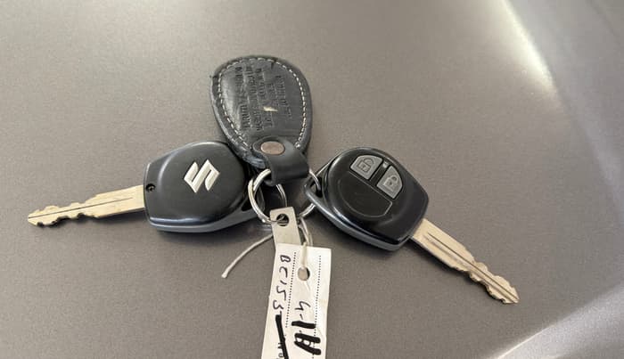 2018 Maruti Wagon R 1.0 VXI AMT, Petrol, Automatic, 34,240 km, Key Close Up