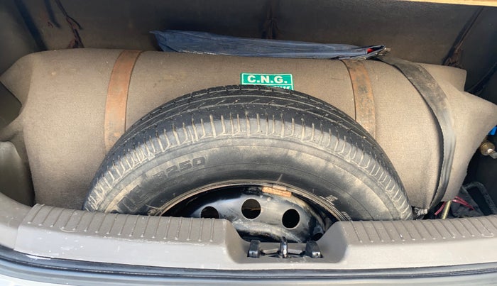 2014 Hyundai i10 SPORTZ 1.1, CNG, Manual, 87,563 km, Spare Tyre