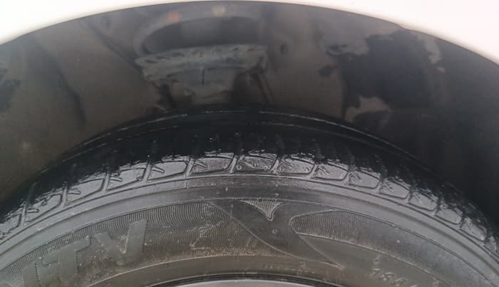 2019 Hyundai Elite i20 SPORTZ PLUS 1.2, Petrol, Manual, 68,436 km, Right Front Tyre Tread
