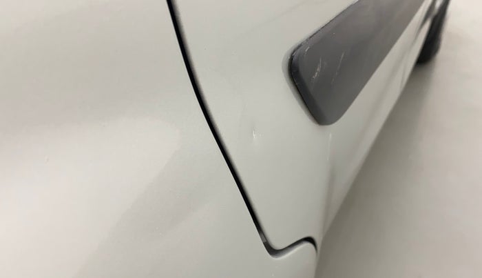 2011 Maruti Ritz LDI, Diesel, Manual, 1,25,001 km, Right rear door - Slightly dented