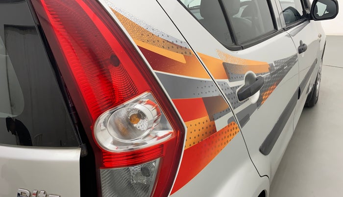 2011 Maruti Ritz LDI, Diesel, Manual, 1,25,001 km, Right quarter panel - Graphic sticker