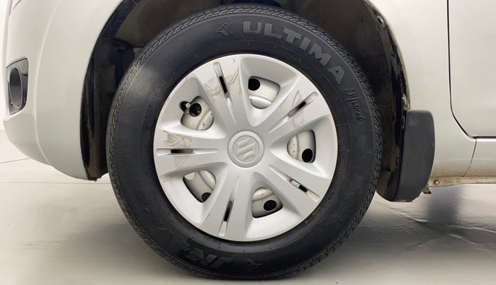 2011 Maruti Ritz LDI, Diesel, Manual, 1,25,001 km, Left Front Wheel