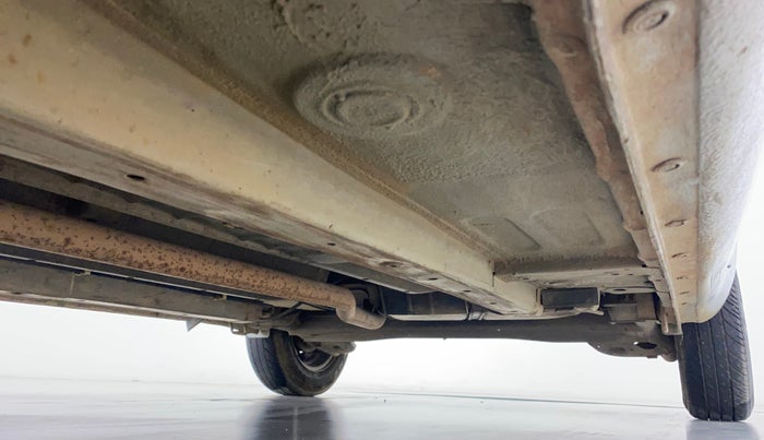 2011 Maruti Ritz LDI, Diesel, Manual, 1,25,001 km, Right Side Underbody