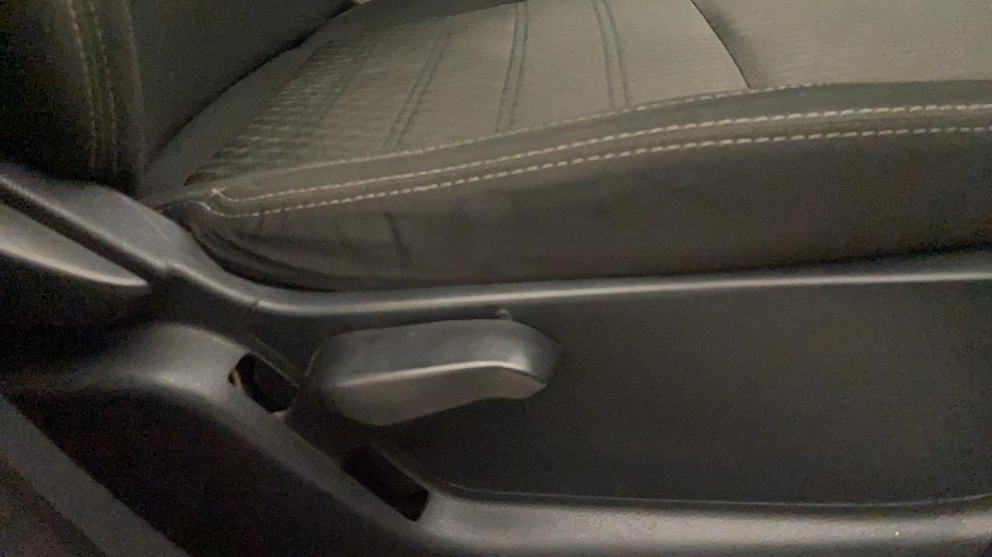 2018 Ford Ecosport TITANIUM 1.5L DIESEL, Diesel, Manual, 97,273 km, Driver Side Adjustment Panel