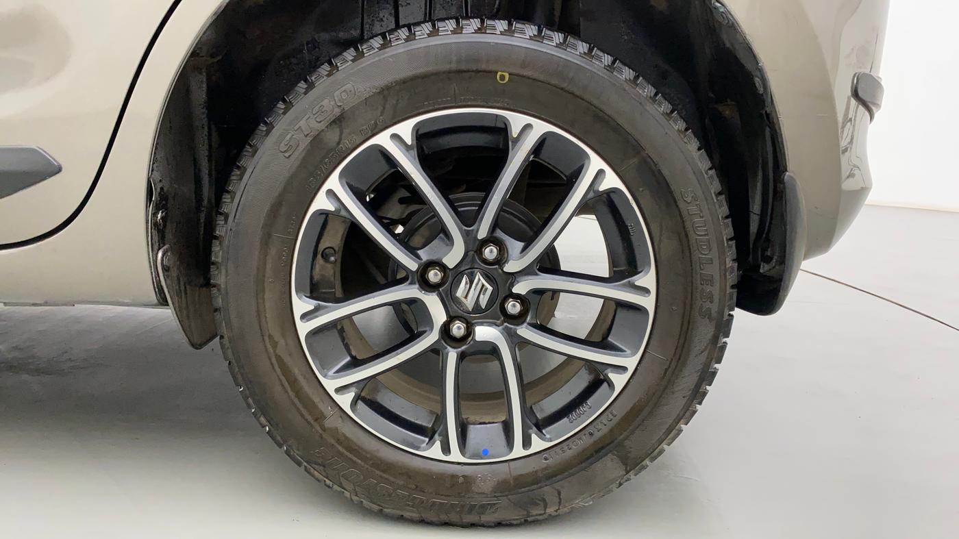 2020 Maruti Swift ZXI + AMT, Petrol, Automatic, 76,260 km, Left Rear Wheel