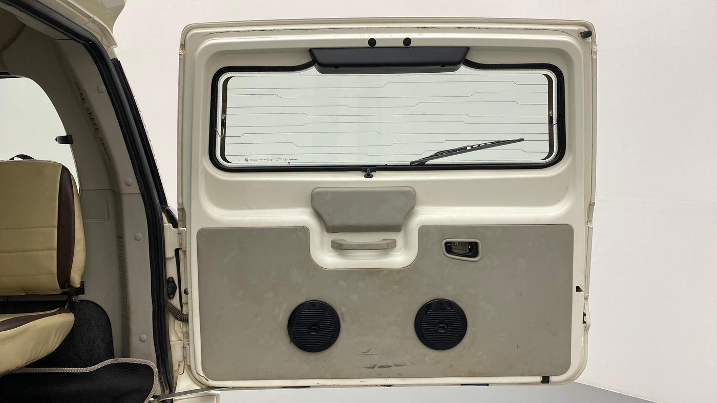 2014 Mahindra Scorpio S6 PLUS, Diesel, Manual, 67,785 km, Boot Door Open