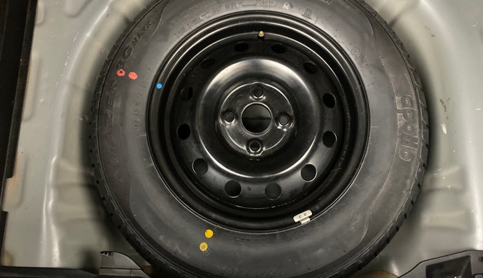 2019 Maruti Swift VXI AMT, Petrol, Automatic, 36,989 km, Spare Tyre